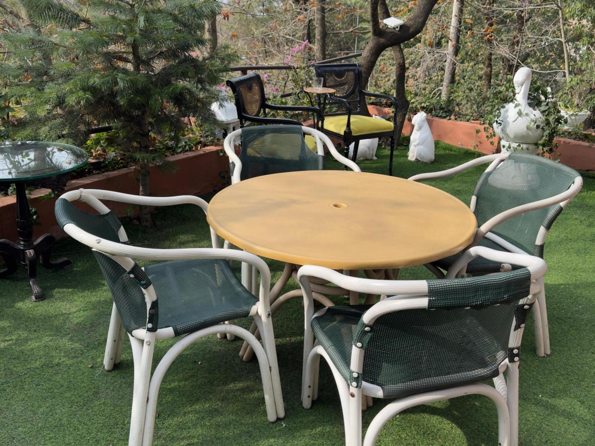 Maisonette Firhill Hotel & Resort Murree Bagian luar foto